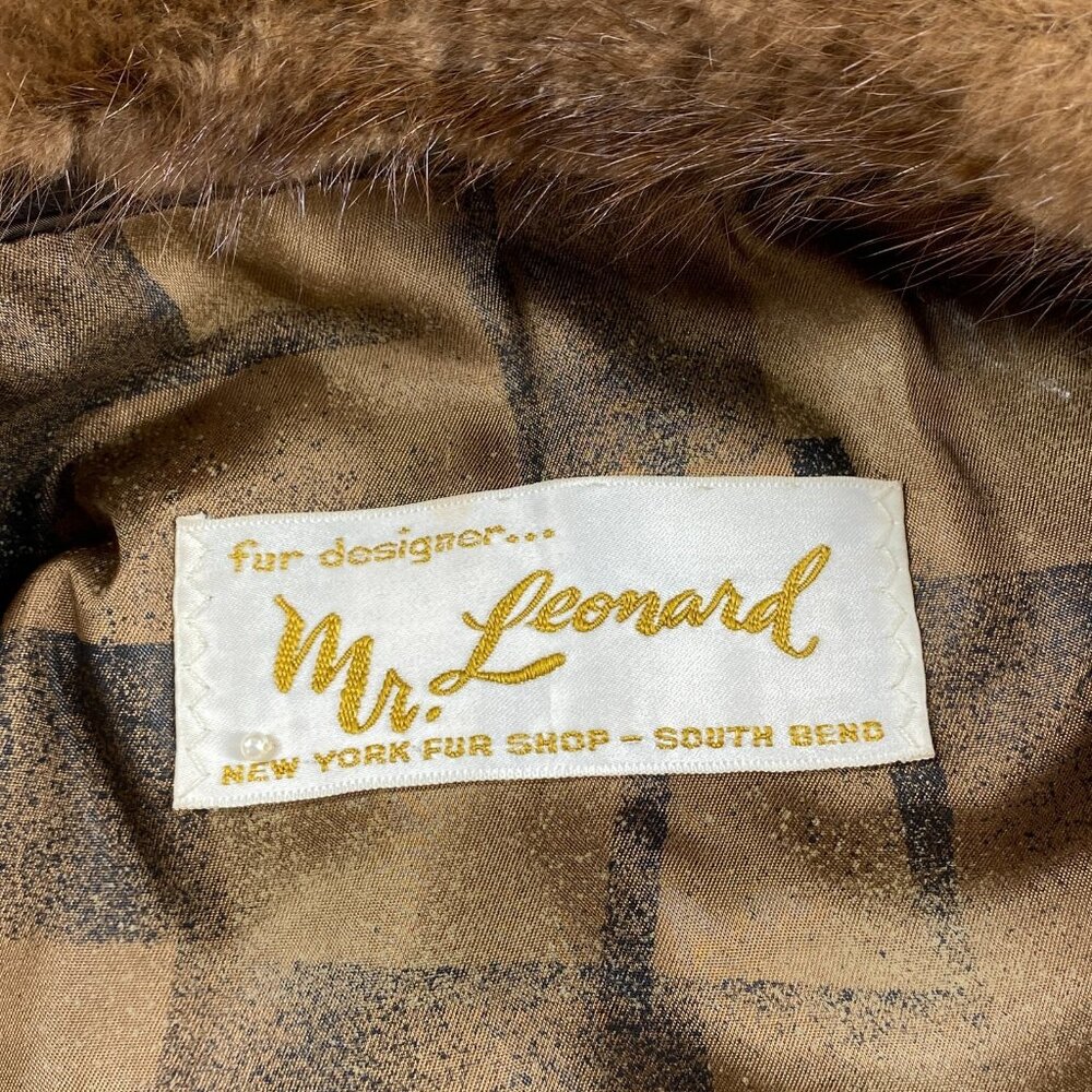 Vtg Mr. Leonard Jacket Women Brown Fur Leather Belted Waist Classic 70’s - Picture 4 of 14